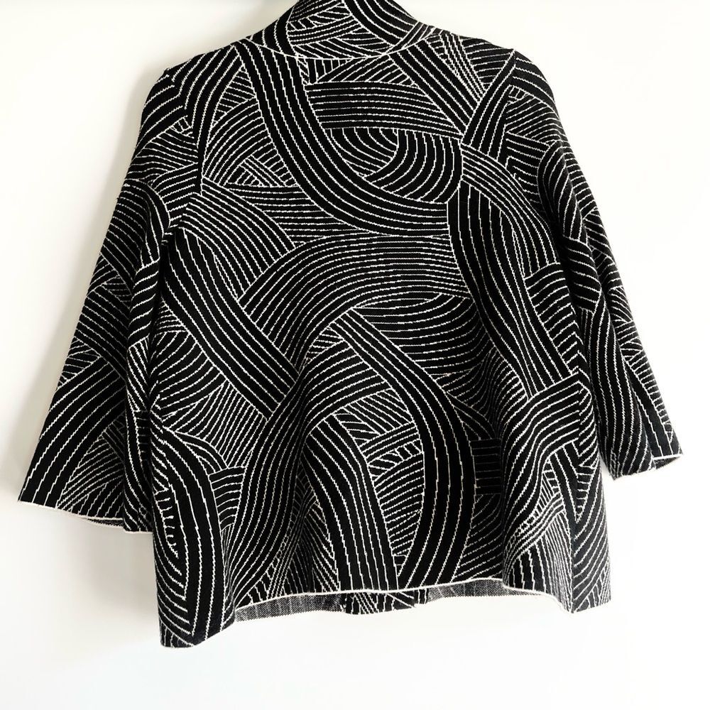 Anthropologie Abstract Print Monochrome Knit Jacket Size Small - Picture 9 of 14